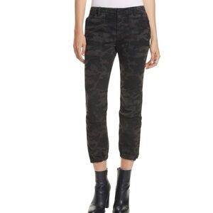 Nili Lotan Jenna Pant in Charcoal Camo Print cropped size 8 good condition